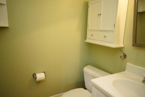 855 Park Ln, Hoffman Estates, IL 60192 photo 15