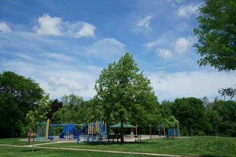 855 Park Ln, Hoffman Estates, IL 60192 photo 31
