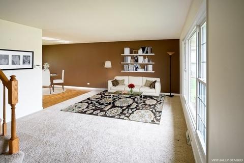 855 Park Ln, Hoffman Estates, IL 60192 photo 4