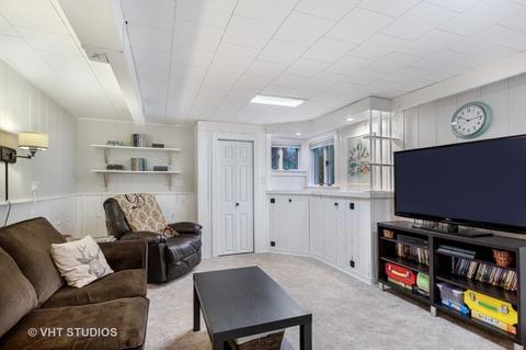 914 Juniper Rd, Glenview, IL 60025 photo 10