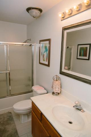 477 Deer Run Rd, Lakemoor, IL 60051 photo 18