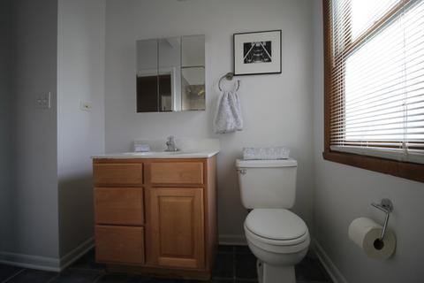 1139 E Thacker St, Des Plaines, IL 60016 photo 18