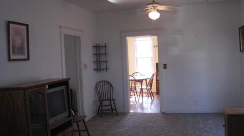 613 E Washington St, Morris, IL 60450 photo 5
