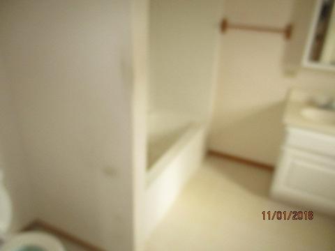 5919 Cobblestone Trl, Mchenry, IL 60050 photo 8