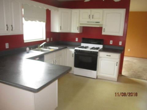 5919 Cobblestone Trl, Mchenry, IL 60050 photo 3