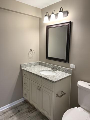 4090 Mason Dr, Hoffman Estates, IL 60192 photo 19