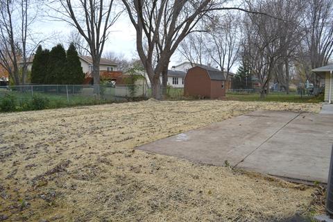 4090 Mason Dr, Hoffman Estates, IL 60192 photo 6