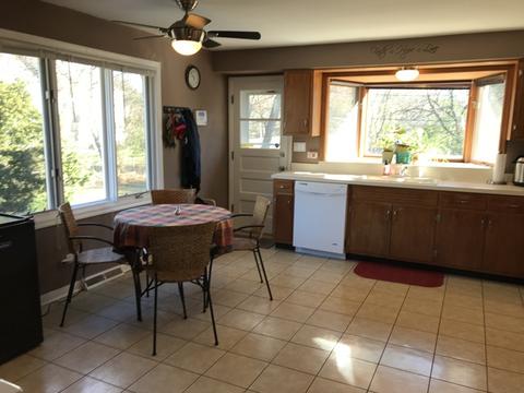 1135 Howard St, Wheaton, IL 60187 photo 3