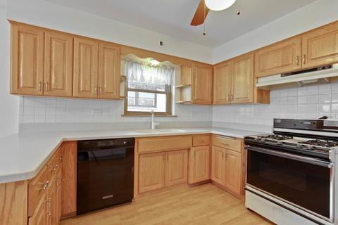 4841 N Newcastle Ave, Chicago, IL 60656 photo 3