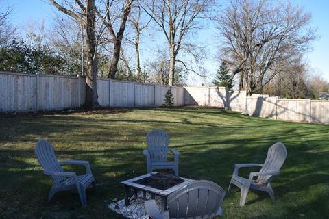 3990 N Firestone Dr, Hoffman Estates, IL 60192 photo 39