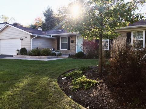 3990 N Firestone Dr, Hoffman Estates, IL 60192 photo 1