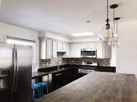 3990 N Firestone Dr, Hoffman Estates, IL 60192 photo 7