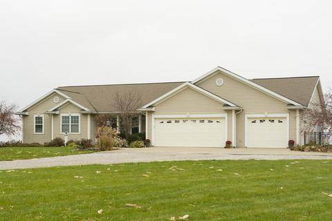 910 County Road 1800 E, Philo, IL 61864 photo 1