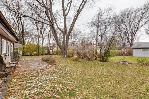 460 Glendale Ln, Hoffman Estates, IL 60169 photo 19