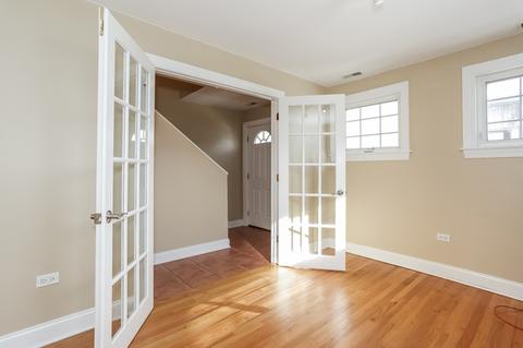 3915 Shakespeare Ave, Lyons, IL 60534 photo 5