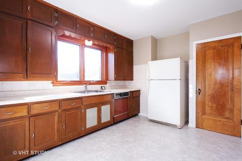 137 Barrypoint Rd, Riverside, IL 60546 photo 5