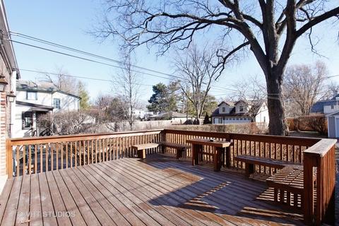 137 Barrypoint Rd, Riverside, IL 60546 photo 14