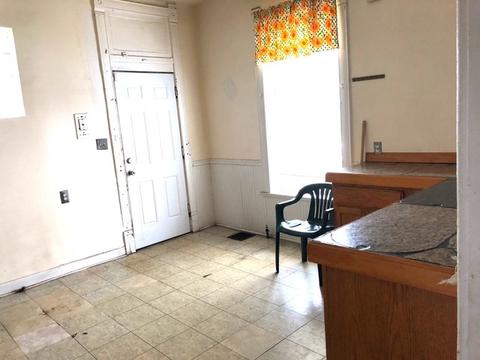 2501 E 73rd Pl, Chicago, IL 60649 photo 12