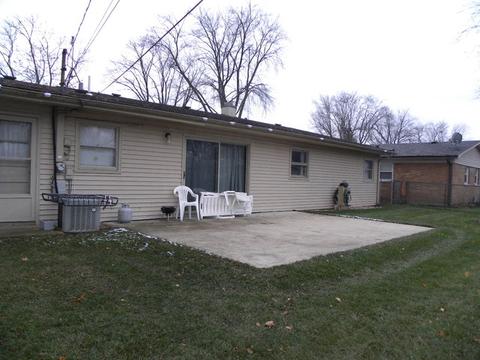 920 Pebble Dr, Wheeling, IL 60090 photo 13