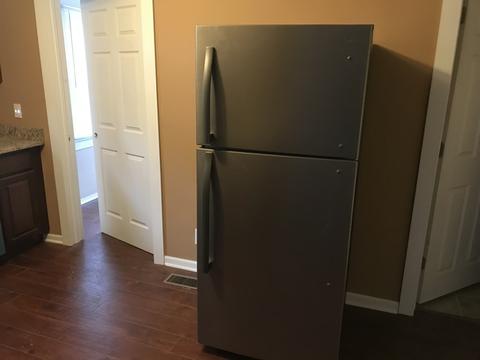 1438 Summit Ave, Aurora, IL 60505 photo 6