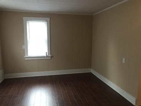 1438 Summit Ave, Aurora, IL 60505 photo 4