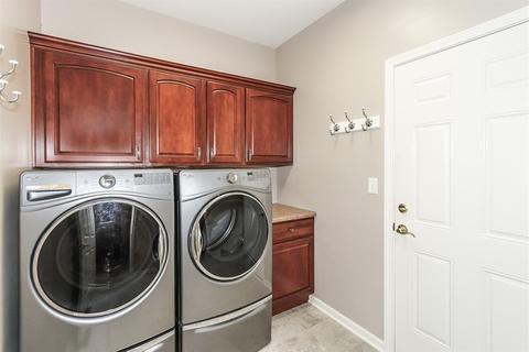 403 W Amberside Dr, Elgin, IL 60124 photo 24