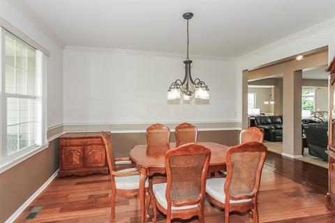 403 W Amberside Dr, Elgin, IL 60124 photo 11