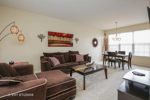 206 Longview Dr, Elgin, IL 60124 photo 2