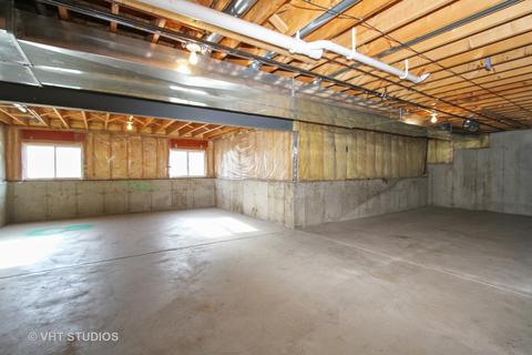 4719 Joyce Ln, Mchenry, IL 60050 photo 25
