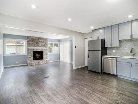 282 Plainview Dr, Bolingbrook, IL 60440 photo 6