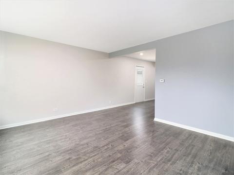 282 Plainview Dr, Bolingbrook, IL 60440 photo 9