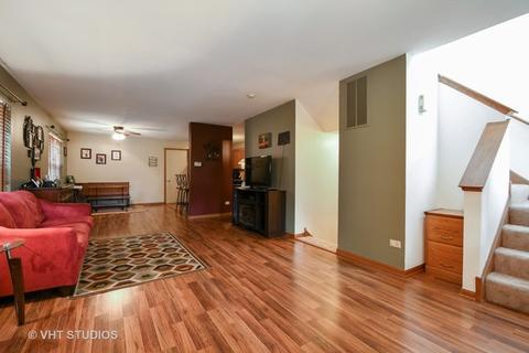 2202 Dalewood Ct, Plainfield, IL 60586 photo 2