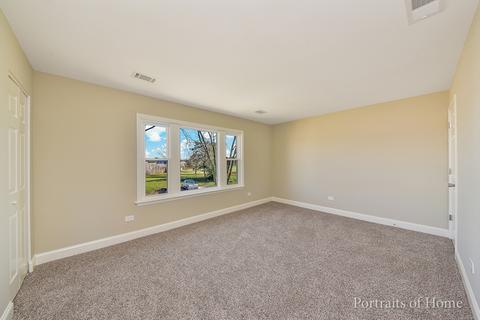912 N School St, Addison, IL 60101 photo 12