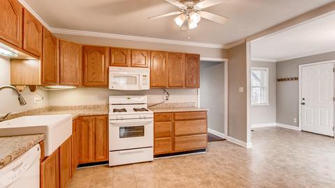 3500 Piper Ct, Rolling Meadows, IL 60008 photo 9