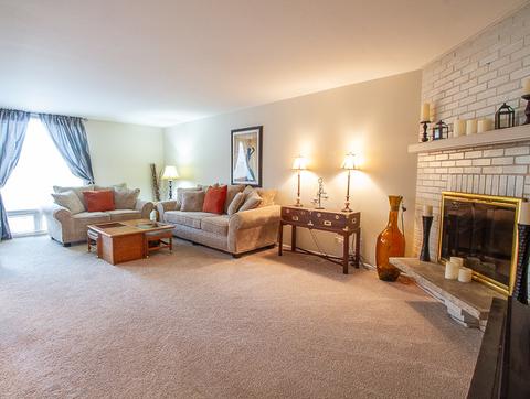 6 Birch Tree Ct, Elmhurst, IL 60126 photo 12
