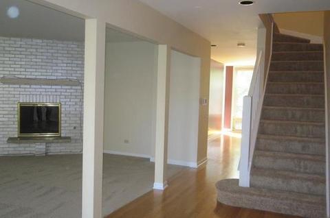 6 Birch Tree Ct, Elmhurst, IL 60126 photo 13