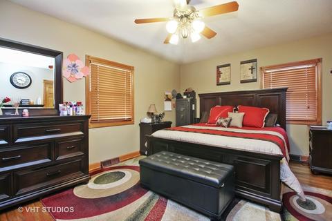 1989 W Bourbonnais St, Kankakee, IL 60901 photo 8