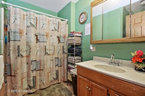 1989 W Bourbonnais St, Kankakee, IL 60901 photo 14