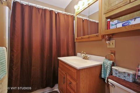 1989 W Bourbonnais St, Kankakee, IL 60901 photo 9