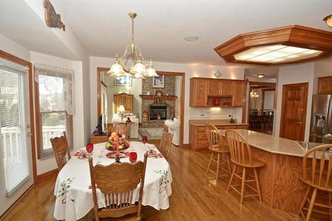 2537 Danhaven Ct, Aurora, IL 60502 photo 5