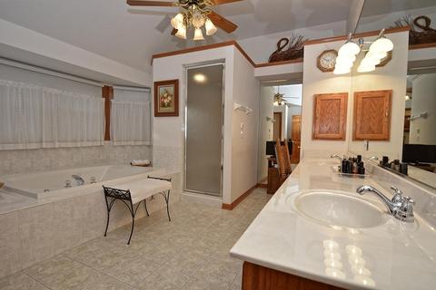 2537 Danhaven Ct, Aurora, IL 60502 photo 17
