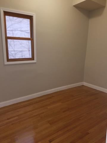 1002 E 76th St, Chicago, IL 60619 photo 5
