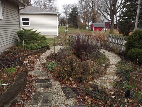 403 E 5th St, Gilman, IL 60938 photo 23