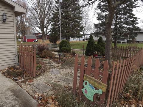 403 E 5th St, Gilman, IL 60938 photo 22