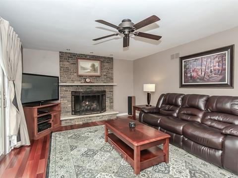 1207 Forest Dr, Elgin, IL 60123 photo 13