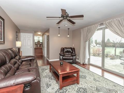 1207 Forest Dr, Elgin, IL 60123 photo 14
