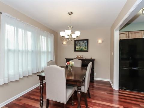 1207 Forest Dr, Elgin, IL 60123 photo 7