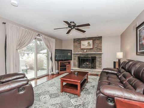 1207 Forest Dr, Elgin, IL 60123 photo 12