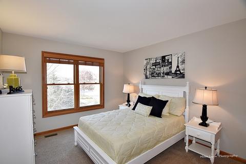 1 S040 E Mallory Dr, Geneva, IL 60134 photo 25