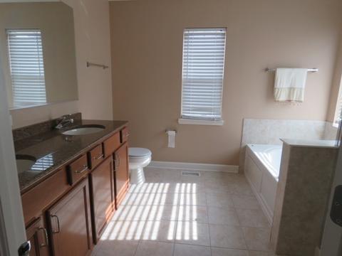 2149 Cabrillo Ln, Hoffman Estates, IL 60192 photo 9